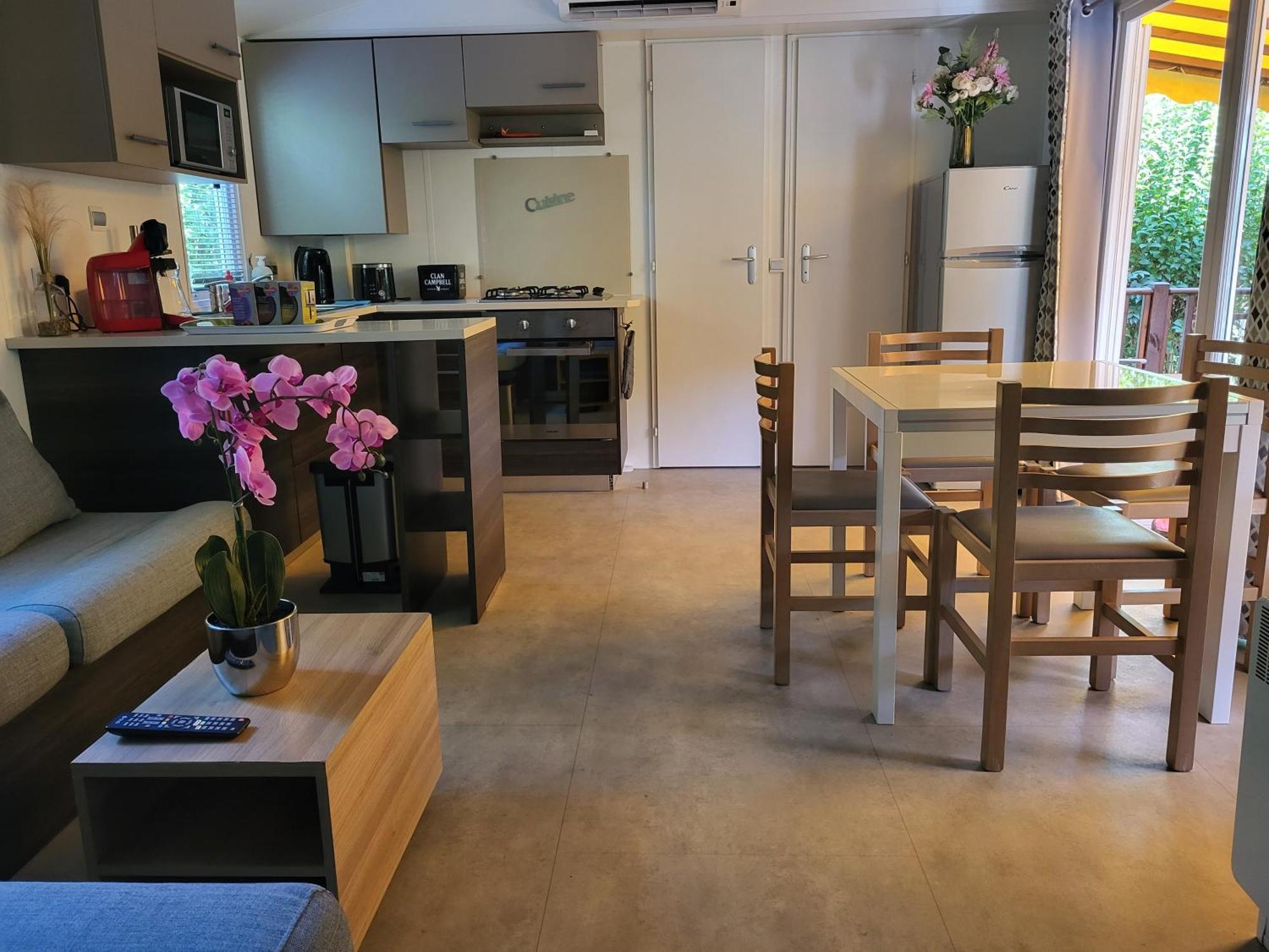 Fabuleux Mobil-Homme 4/6 Personnes Hotel Frejus Ngoại thất bức ảnh
